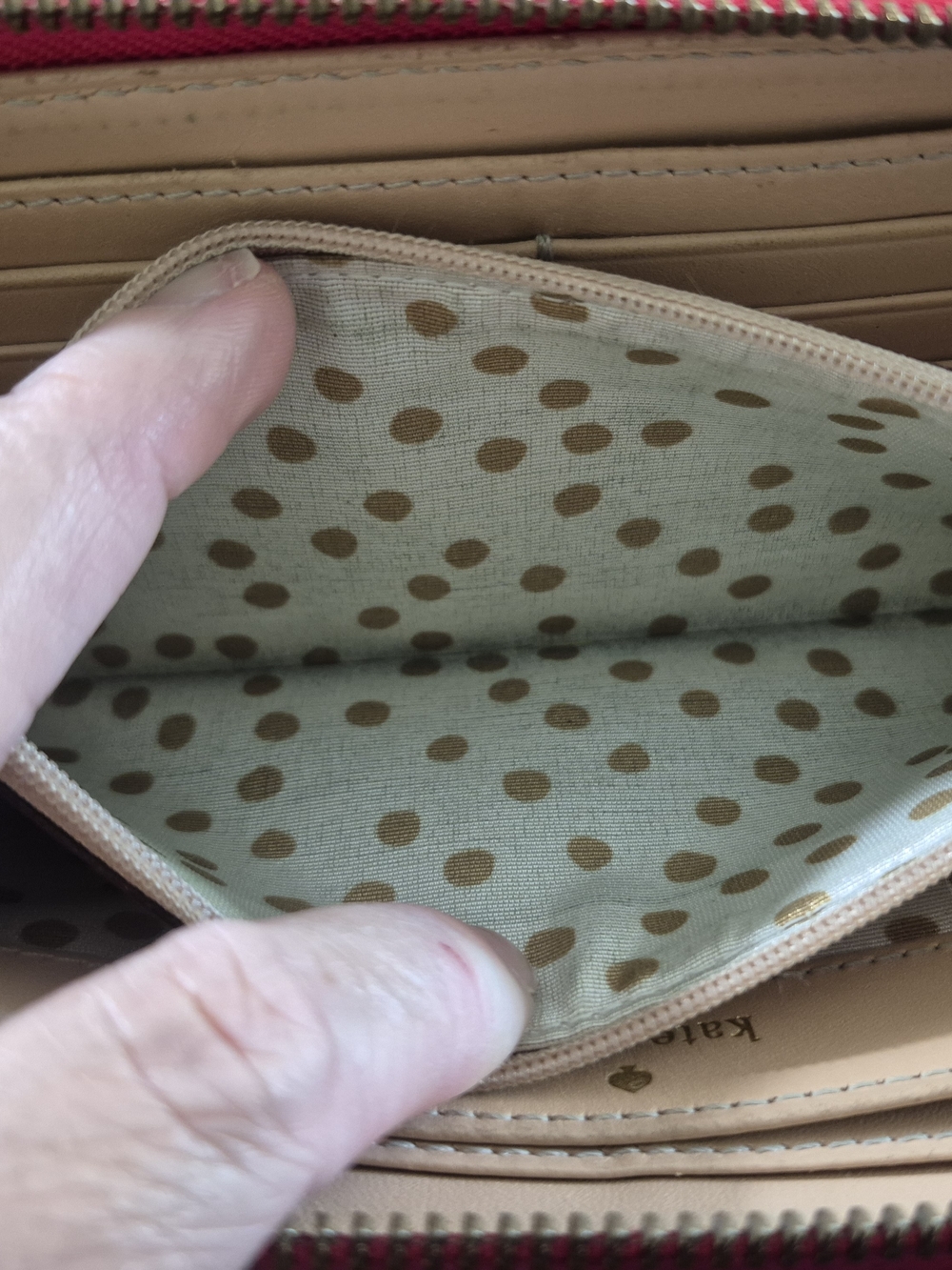 Kate Spade New York Wellesley Neda zip-around wallet - Picture 14 of 16